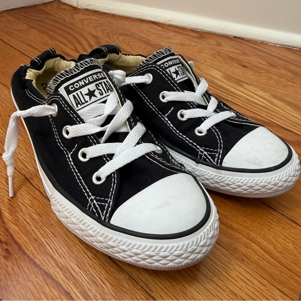 Converse Kids Black Low-Top Slip On Canvas Sneakers Kids Size 4